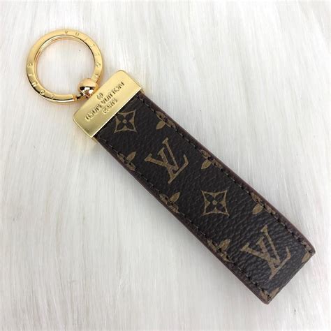 louis vuitton men's key holder|authentic Louis Vuitton keychain.